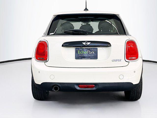 used 2018 MINI Hardtop car, priced at $10,577