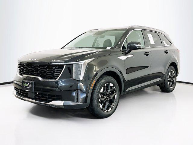 used 2024 Kia Sorento car, priced at $27,487