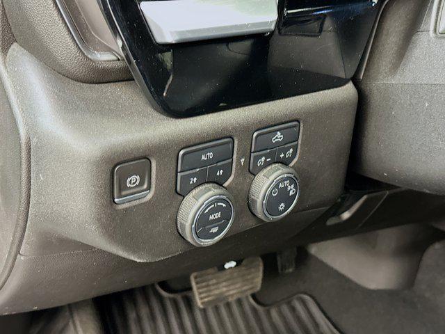 used 2023 Chevrolet Silverado 1500 car, priced at $33,997