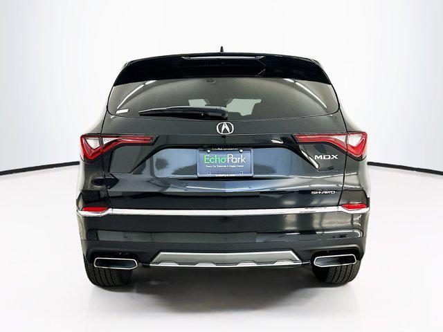 used 2025 Acura MDX car, priced at $44,397