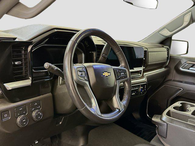 used 2022 Chevrolet Silverado 1500 car, priced at $32,996