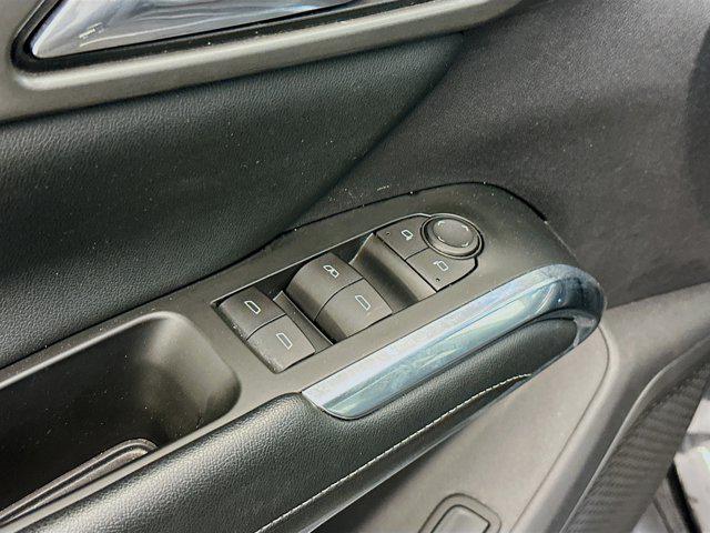 used 2024 Chevrolet Traverse car, priced at $32,547