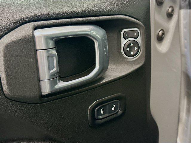 used 2022 Jeep Wrangler Unlimited car, priced at $24,487