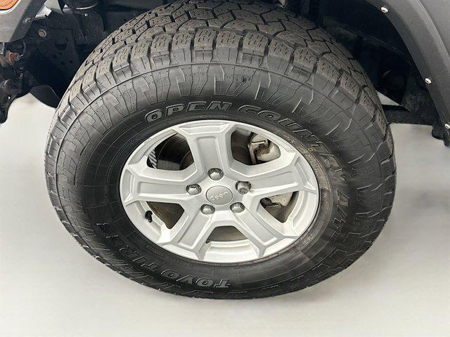 used 2022 Jeep Wrangler Unlimited car, priced at $24,487