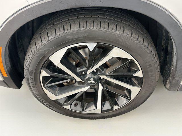 used 2024 Mitsubishi Outlander car, priced at $22,547