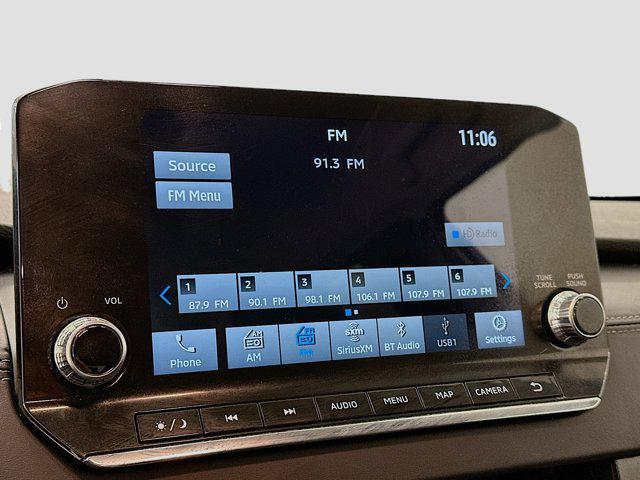 used 2024 Mitsubishi Outlander car, priced at $22,547