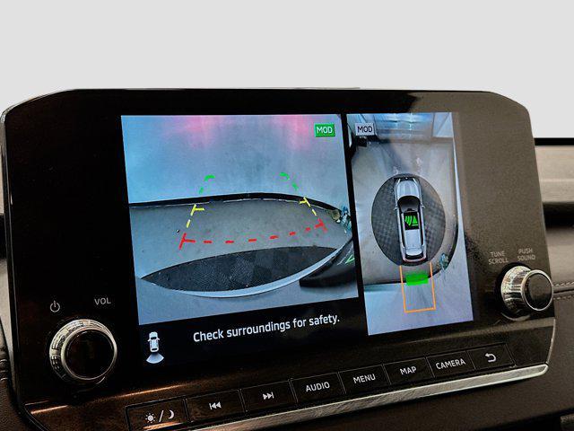 used 2024 Mitsubishi Outlander car, priced at $22,547