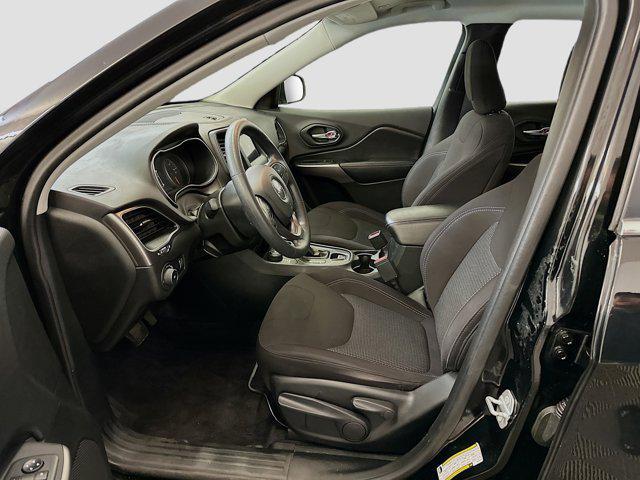 used 2019 Jeep Cherokee car, priced at $13,987