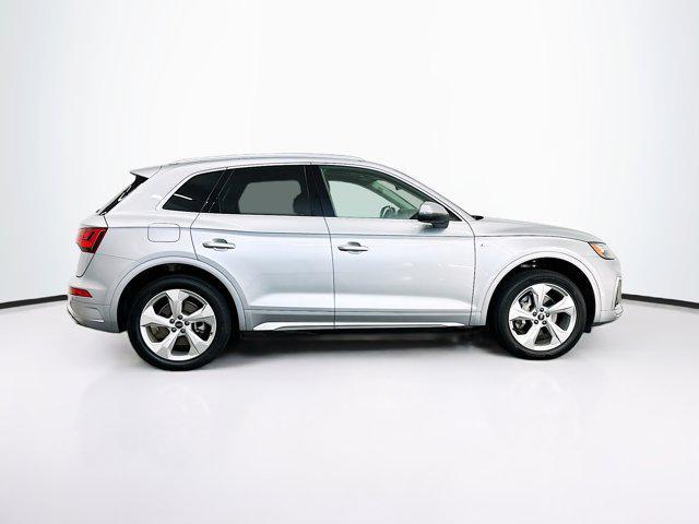 used 2022 Audi Q5 car, priced at $27,997