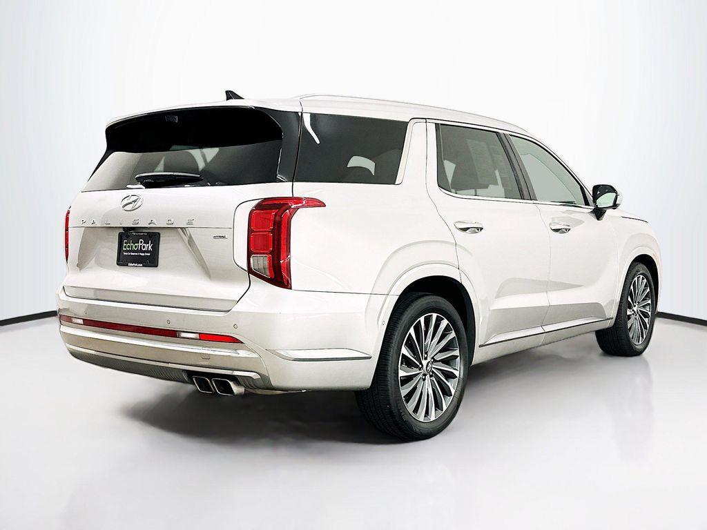 used 2024 Hyundai Palisade car, priced at $36,997