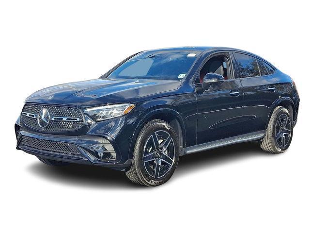 used 2025 Mercedes-Benz GLC 300 car, priced at $58,000
