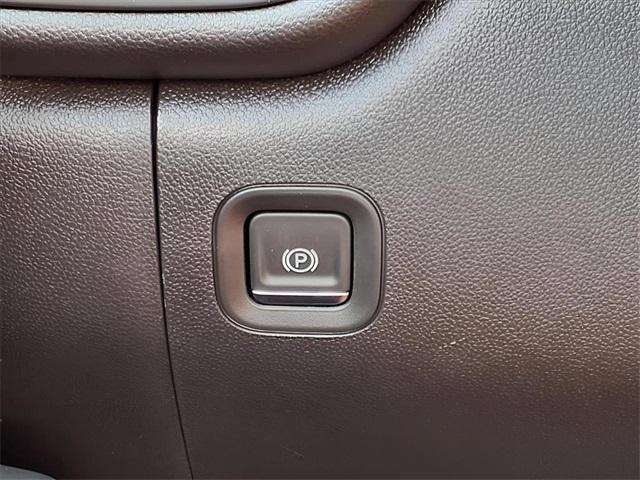 new 2026 GMC Sierra 1500 car, priced at $43,424