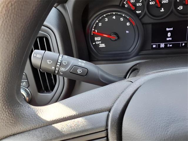 new 2026 GMC Sierra 1500 car, priced at $43,424