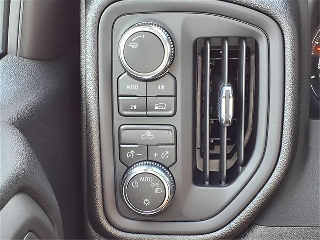 new 2026 GMC Sierra 1500 car, priced at $43,424