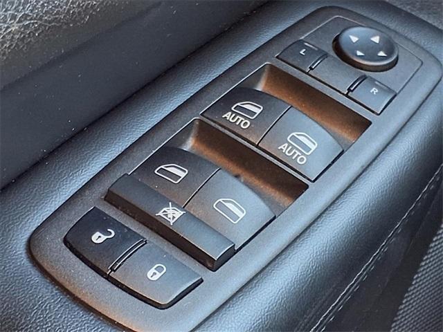 used 2022 Jeep Grand Cherokee WK car, priced at $24,960