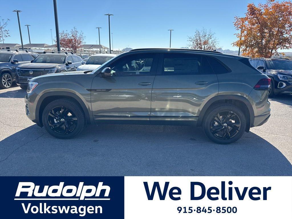 new 2026 Volkswagen Atlas Cross Sport car, priced at $53,625
