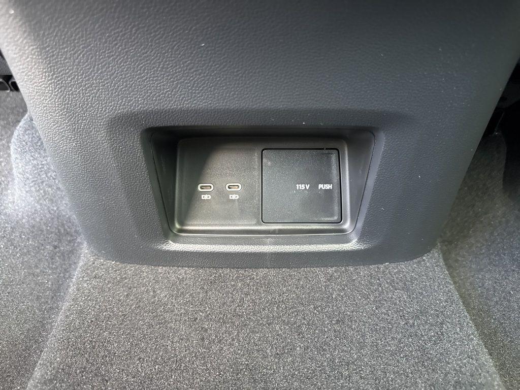 new 2026 Volkswagen Atlas car, priced at $48,726