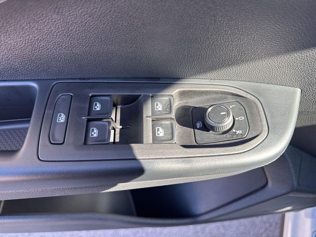 new 2026 Volkswagen Taos car, priced at $38,273