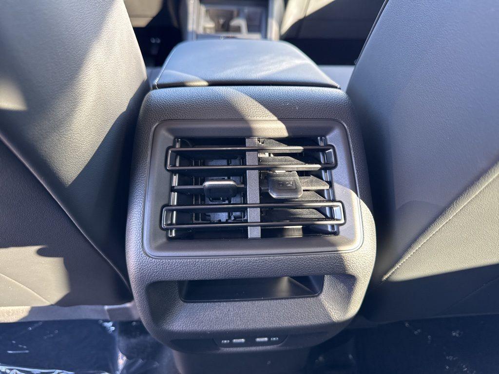 new 2026 Volkswagen Tiguan car, priced at $36,086