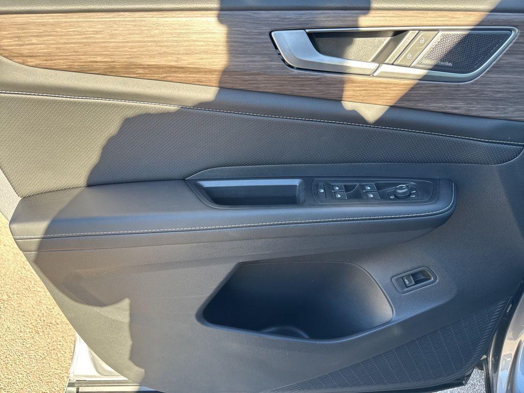 new 2026 Volkswagen Atlas car, priced at $58,384