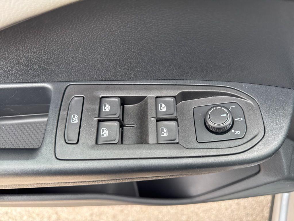 new 2026 Volkswagen Taos car, priced at $29,101