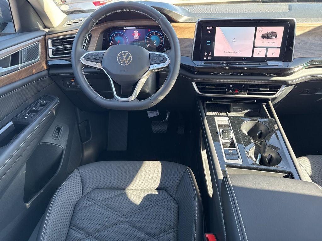 new 2026 Volkswagen Atlas car, priced at $48,486