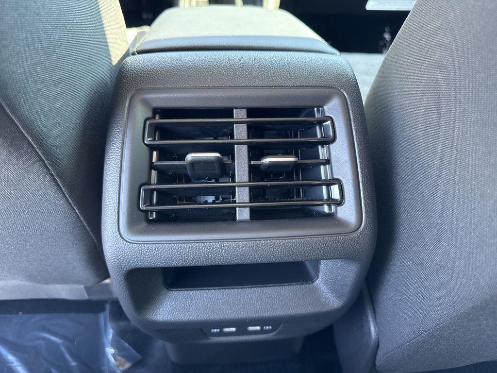 new 2026 Volkswagen Tiguan car, priced at $32,881