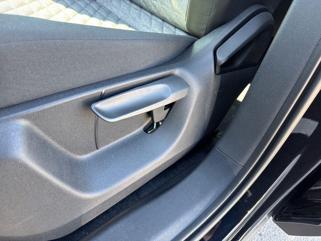 new 2026 Volkswagen Tiguan car, priced at $32,881