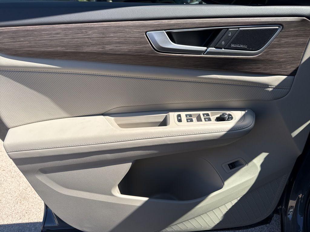 new 2026 Volkswagen Atlas car, priced at $57,591