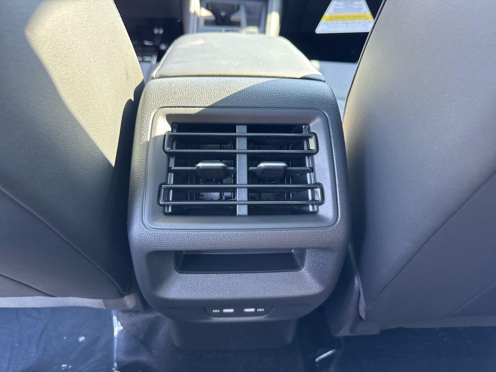 new 2026 Volkswagen Tiguan car, priced at $39,726