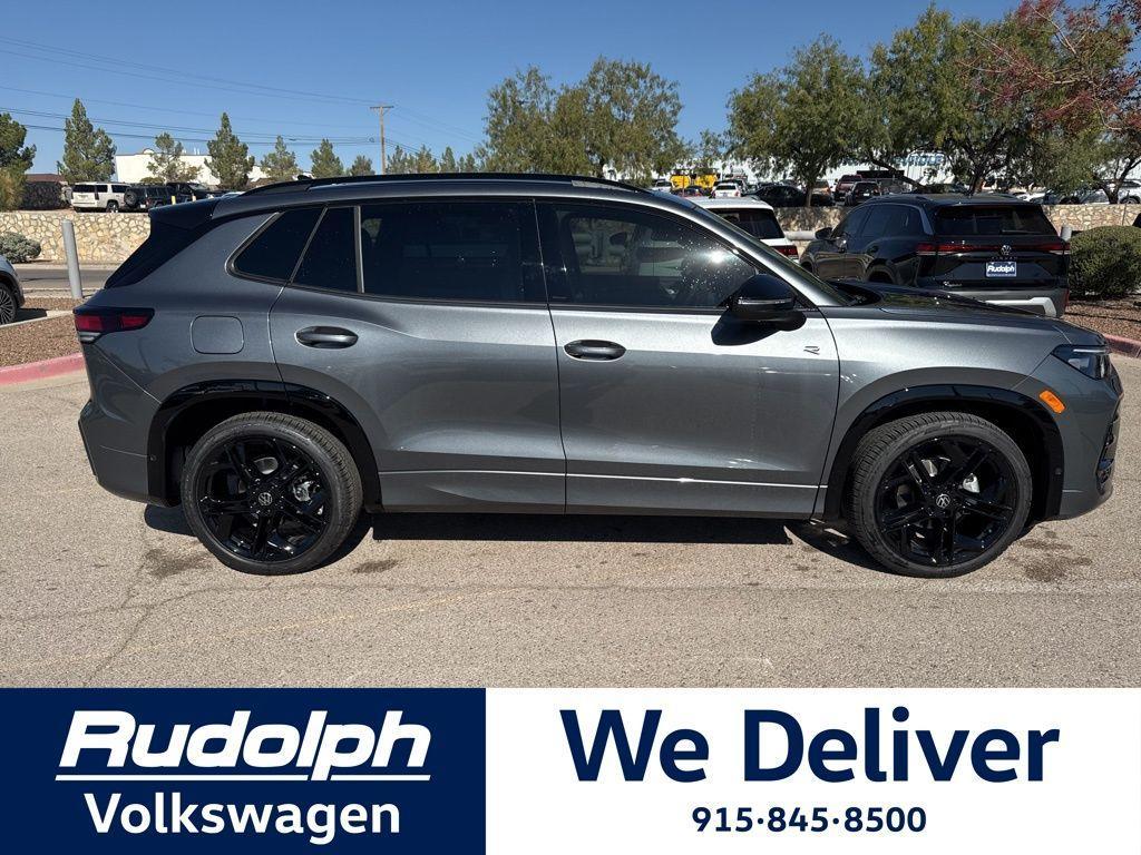 new 2026 Volkswagen Tiguan car, priced at $39,726