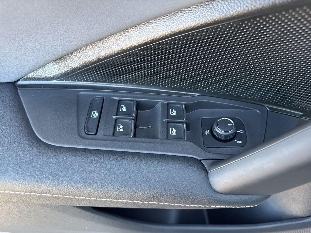 new 2026 Volkswagen Tiguan car, priced at $37,399