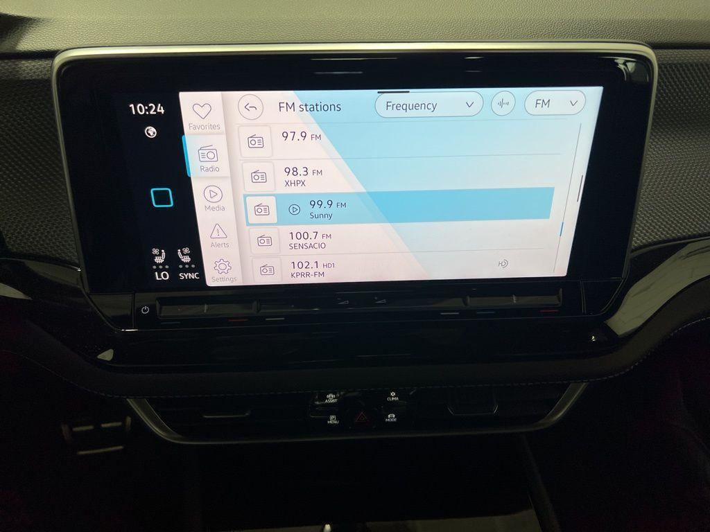 new 2026 Volkswagen Atlas Cross Sport car, priced at $55,690