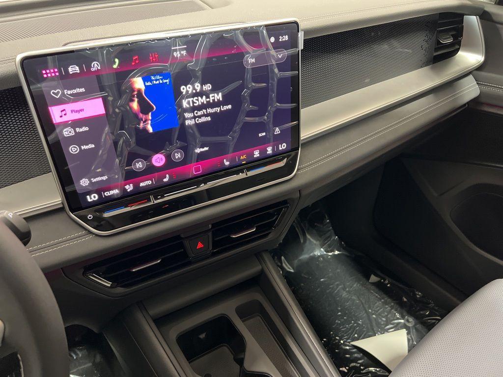 new 2026 Volkswagen Tiguan car, priced at $35,681