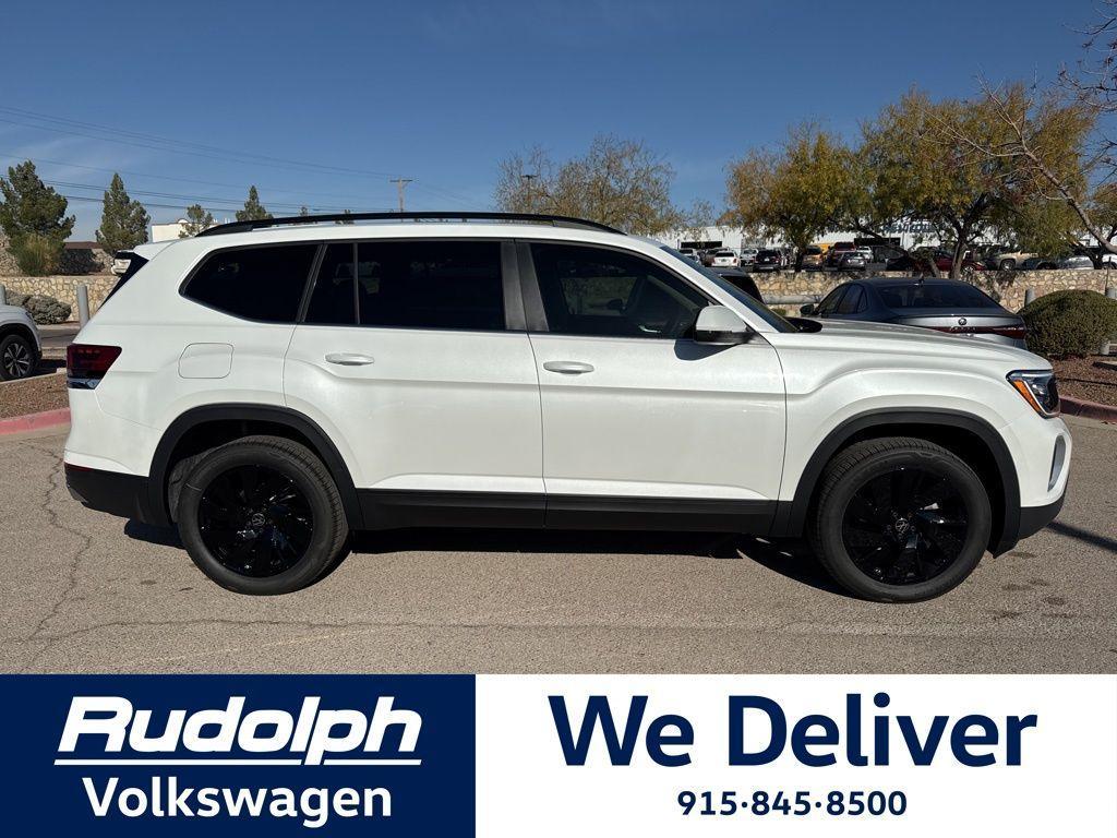 new 2026 Volkswagen Atlas car, priced at $48,486
