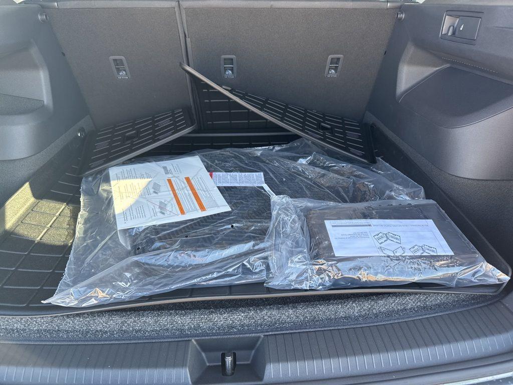 new 2026 Volkswagen Tiguan car, priced at $33,181