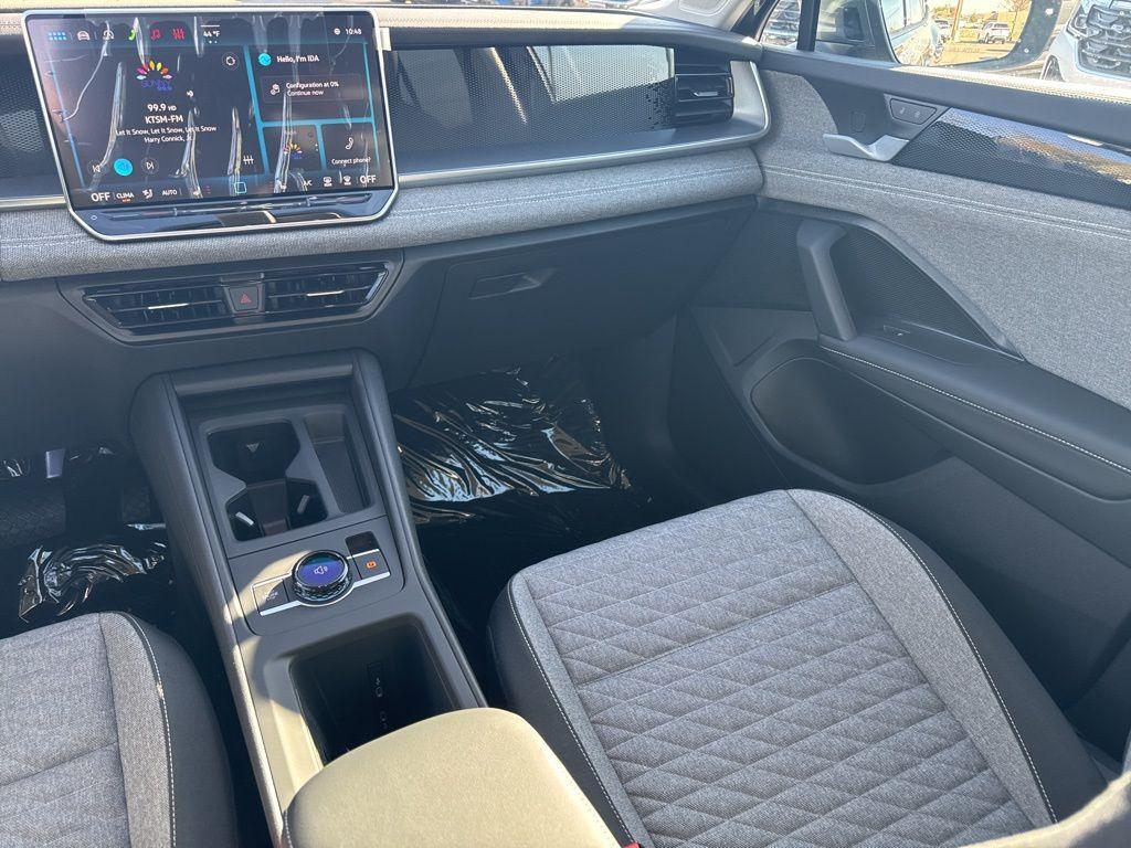 new 2026 Volkswagen Tiguan car, priced at $33,181