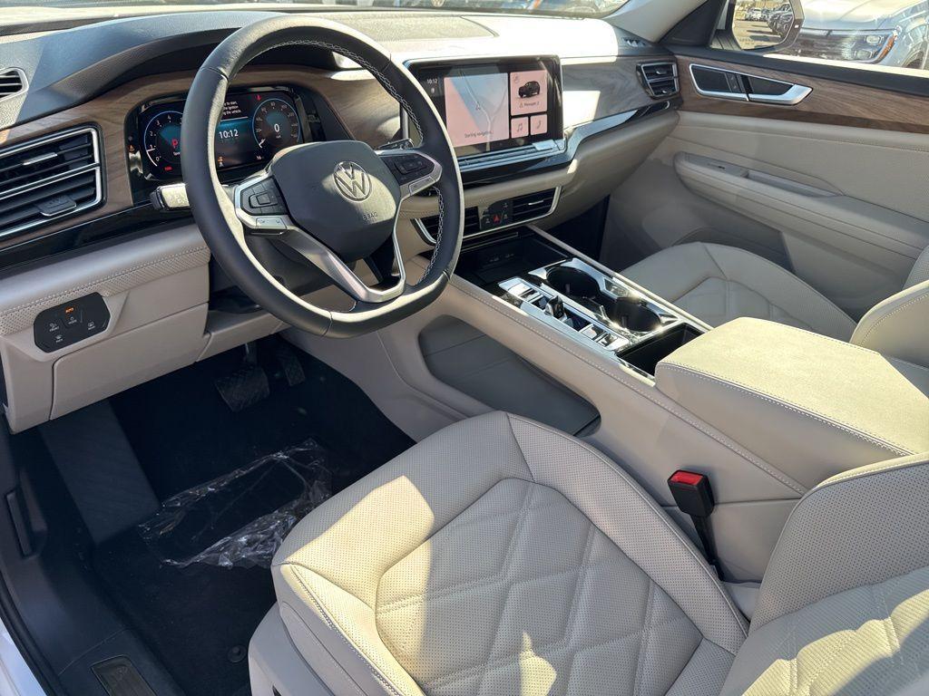 new 2026 Volkswagen Atlas car, priced at $48,486