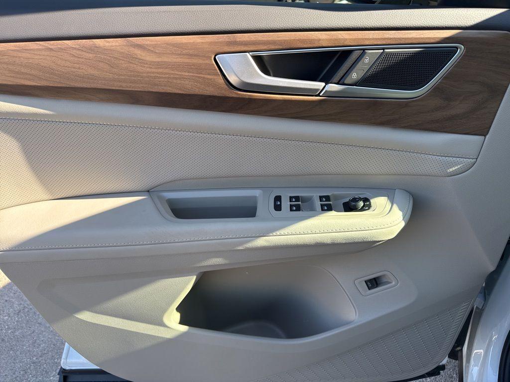 new 2026 Volkswagen Atlas car, priced at $48,486