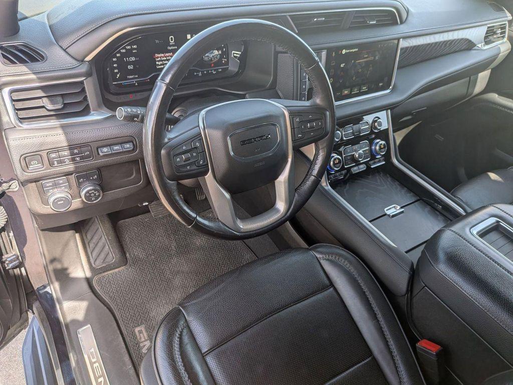 used 2022 GMC Yukon car, priced at $48,304
