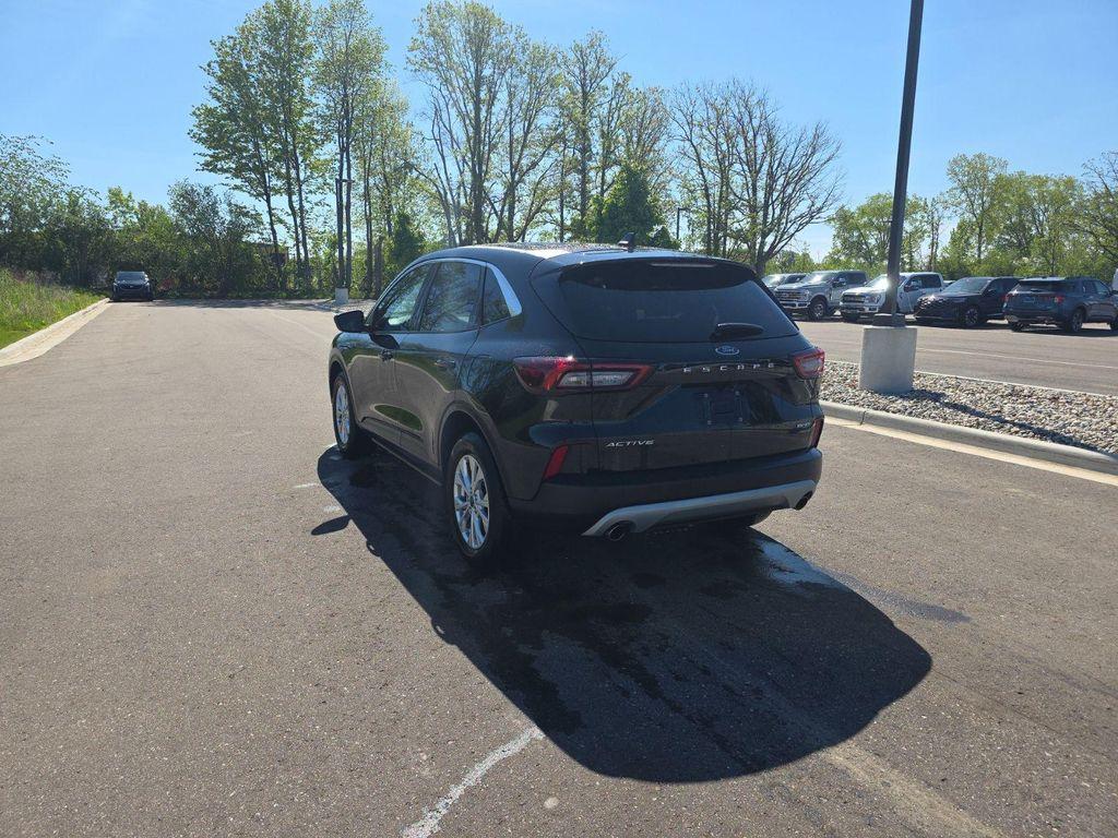 used 2023 Ford Escape car, priced at $22,699