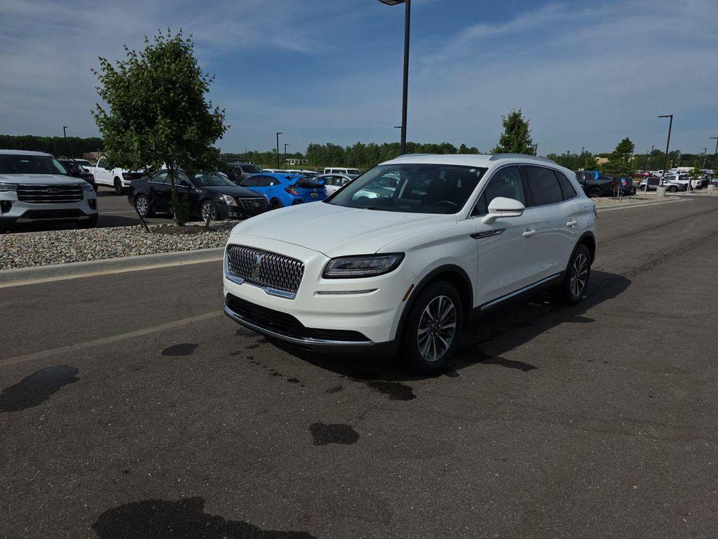 used 2023 Lincoln Nautilus car, priced at $33,504