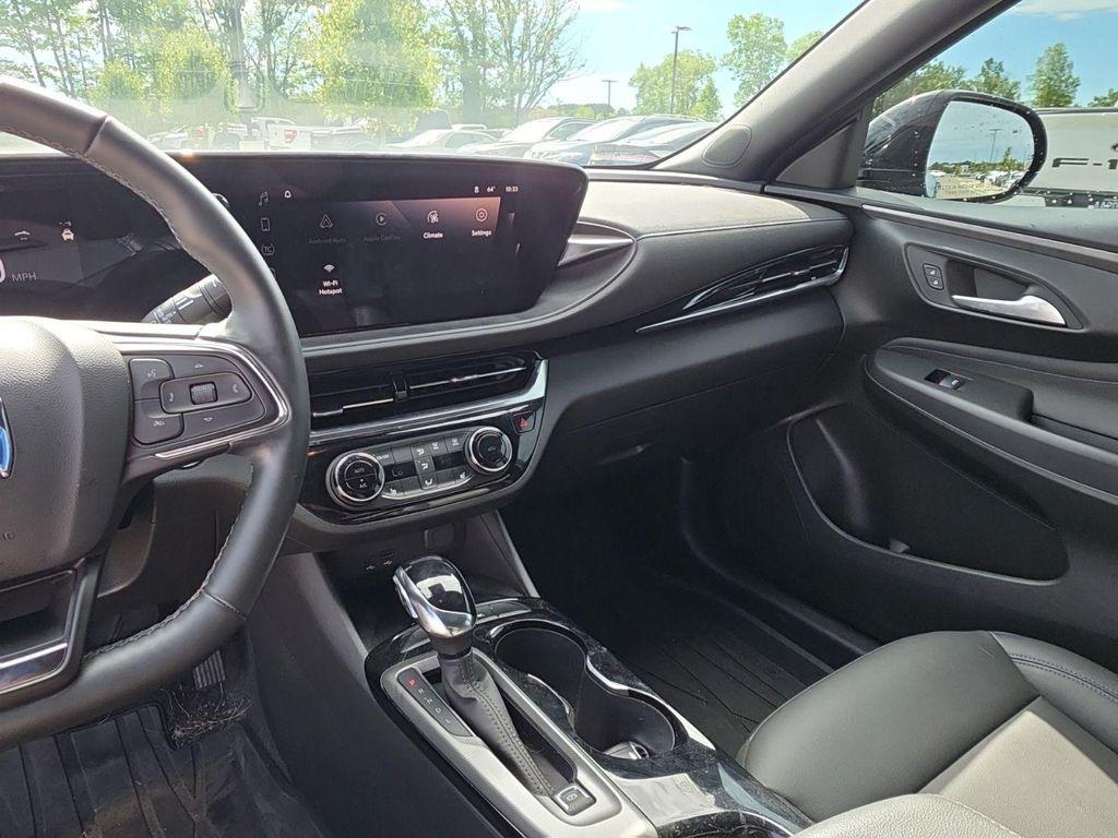 used 2024 Buick Envista car, priced at $24,299