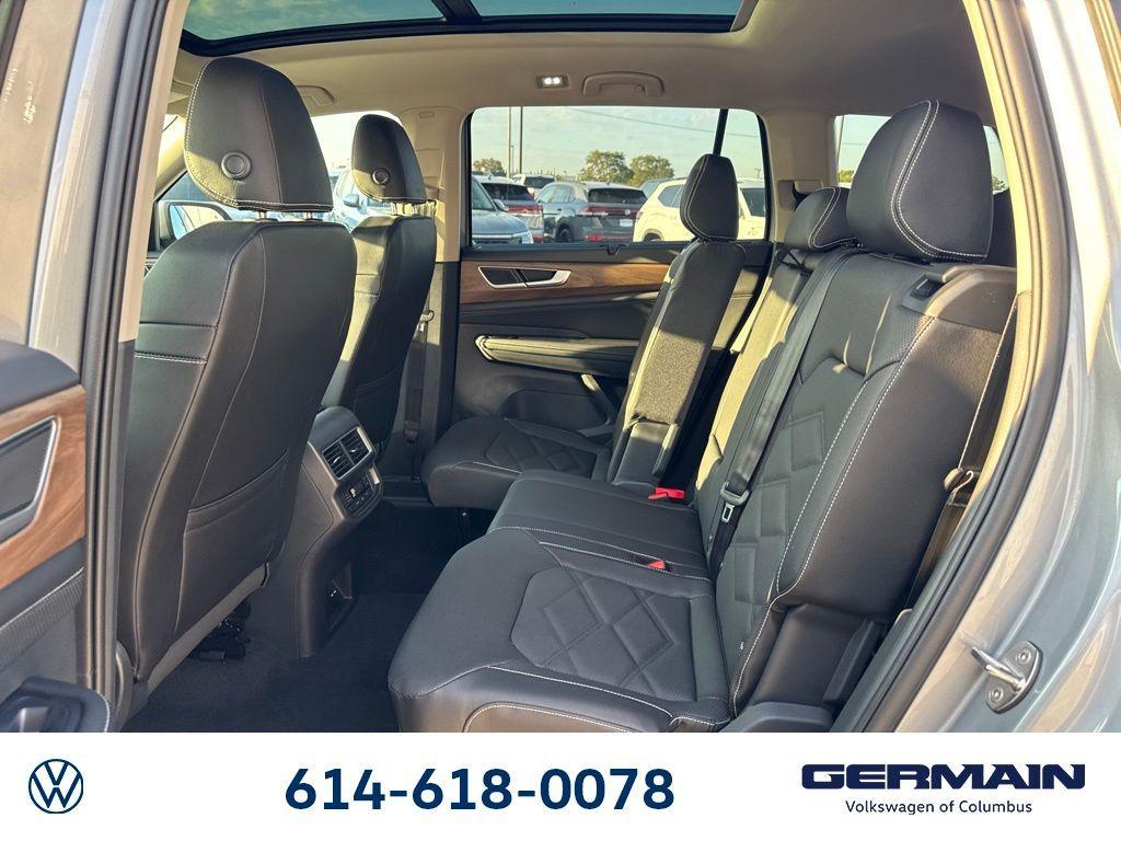 new 2026 Volkswagen Atlas car, priced at $43,936