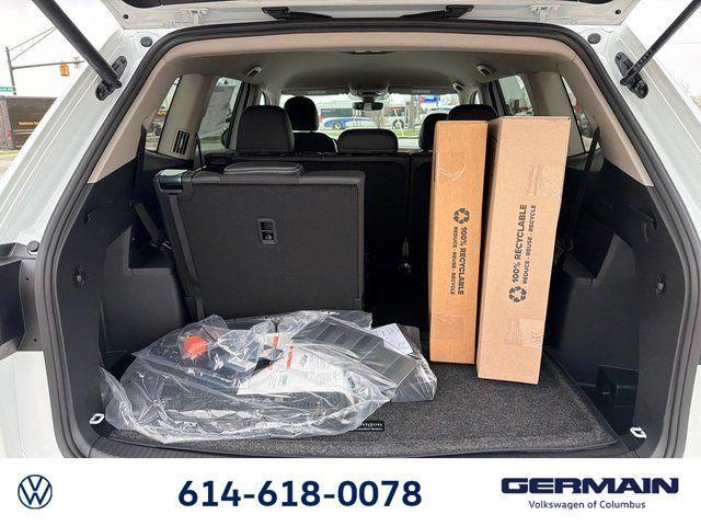 new 2026 Volkswagen Atlas car, priced at $41,715