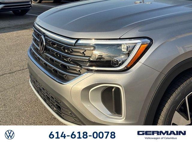 new 2026 Volkswagen Atlas car, priced at $43,722