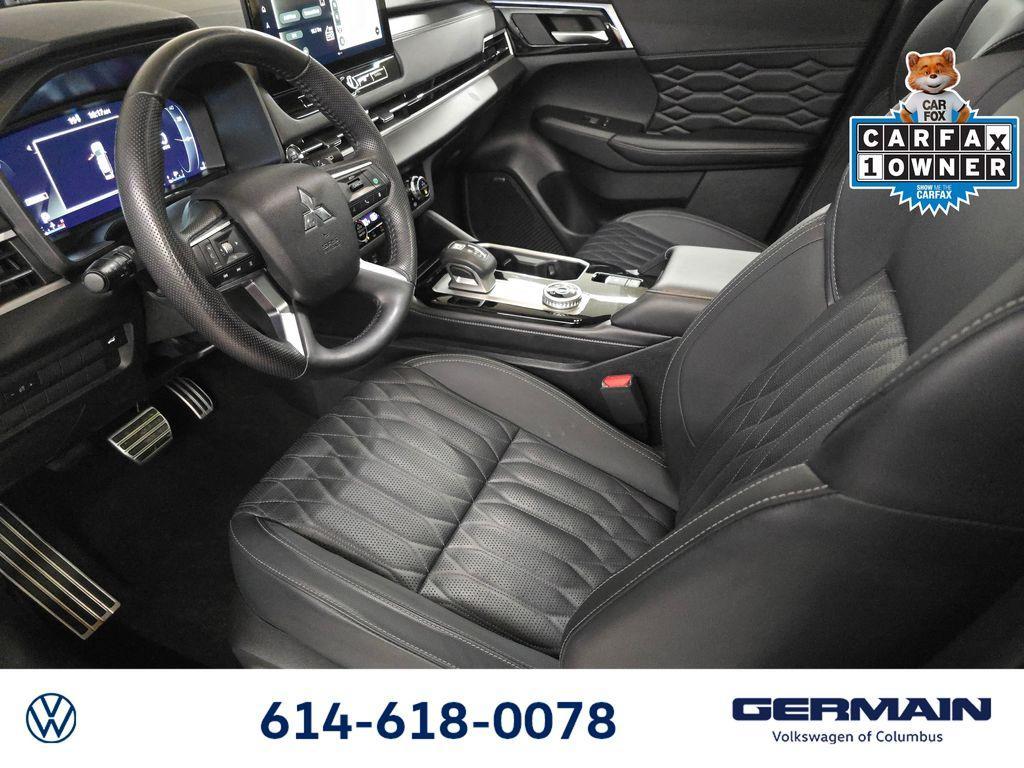 used 2025 Mitsubishi Outlander car, priced at $31,914