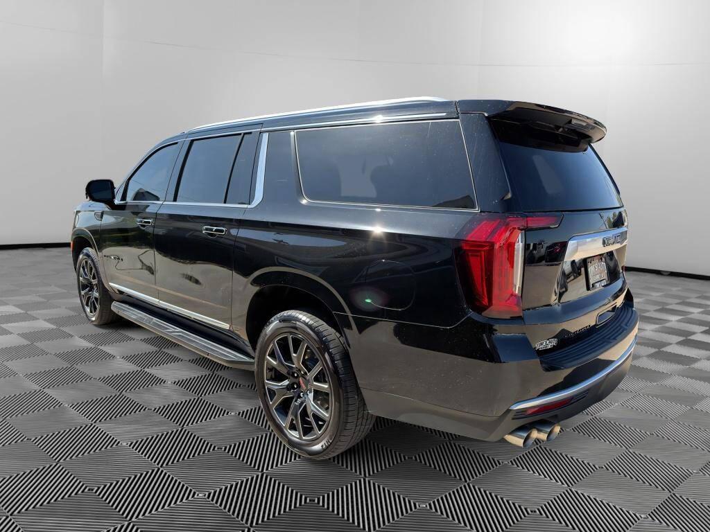 used 2023 GMC Yukon XL car, priced at $55,988