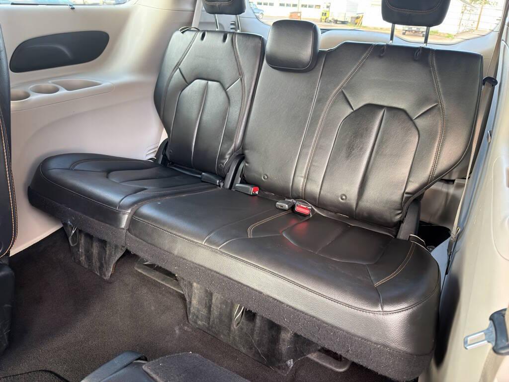 used 2017 Chrysler Pacifica car, priced at $13,988