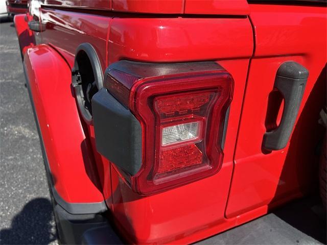 used 2021 Jeep Wrangler Unlimited car, priced at $33,991